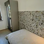 Vakantiehuis Maredi With Pool