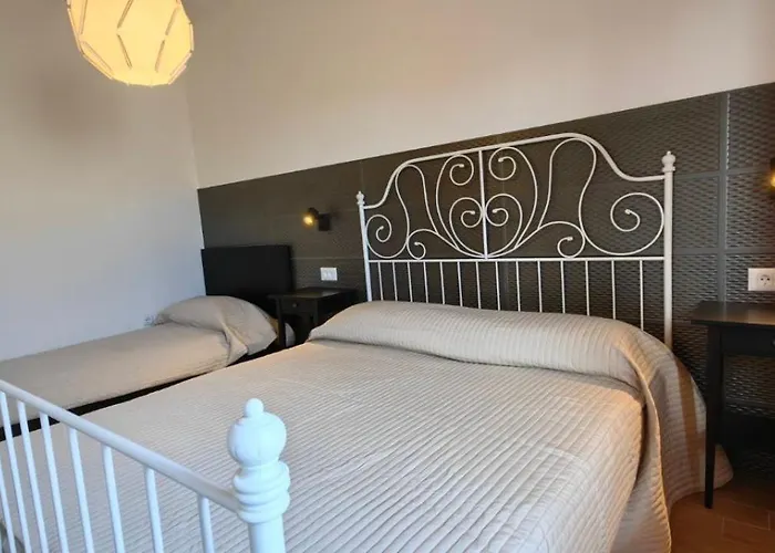 Maredi With Pool Póla