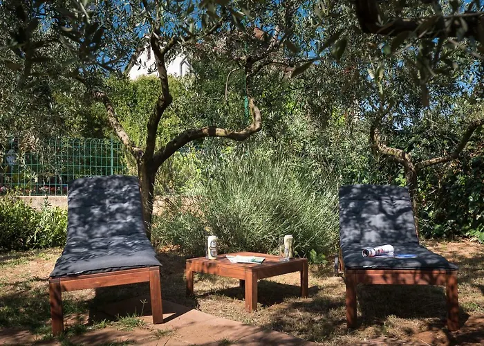 Maredi With Pool 普拉